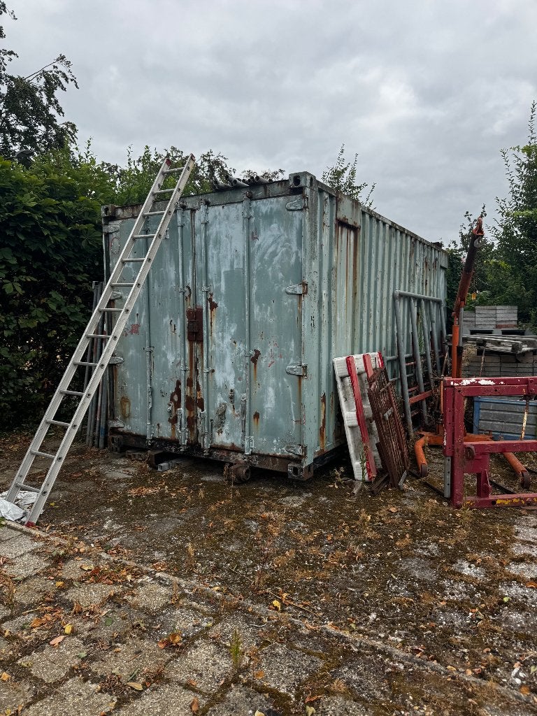 Zeecontainer, Ophalen, Gebruikt