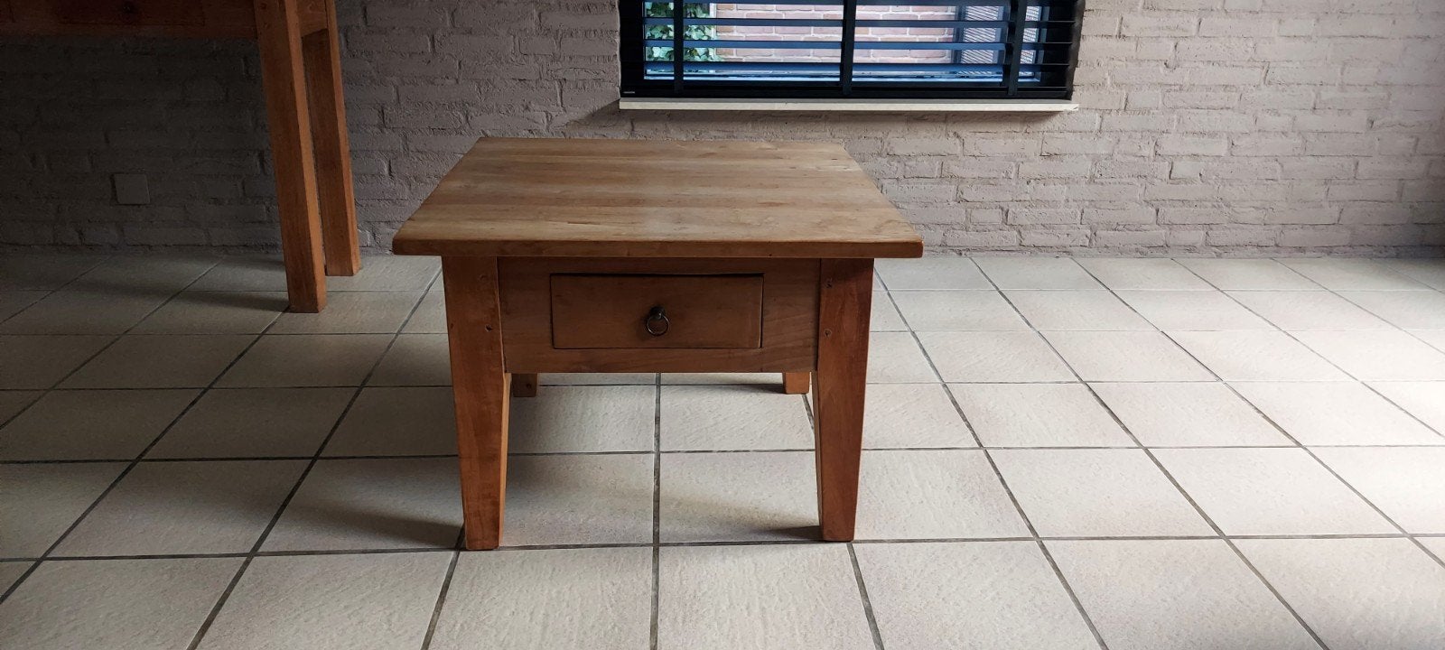 Landelijke houten salontafel, Ophalen, 50 – 75, Gebruikt, 50 tot 100 cm
