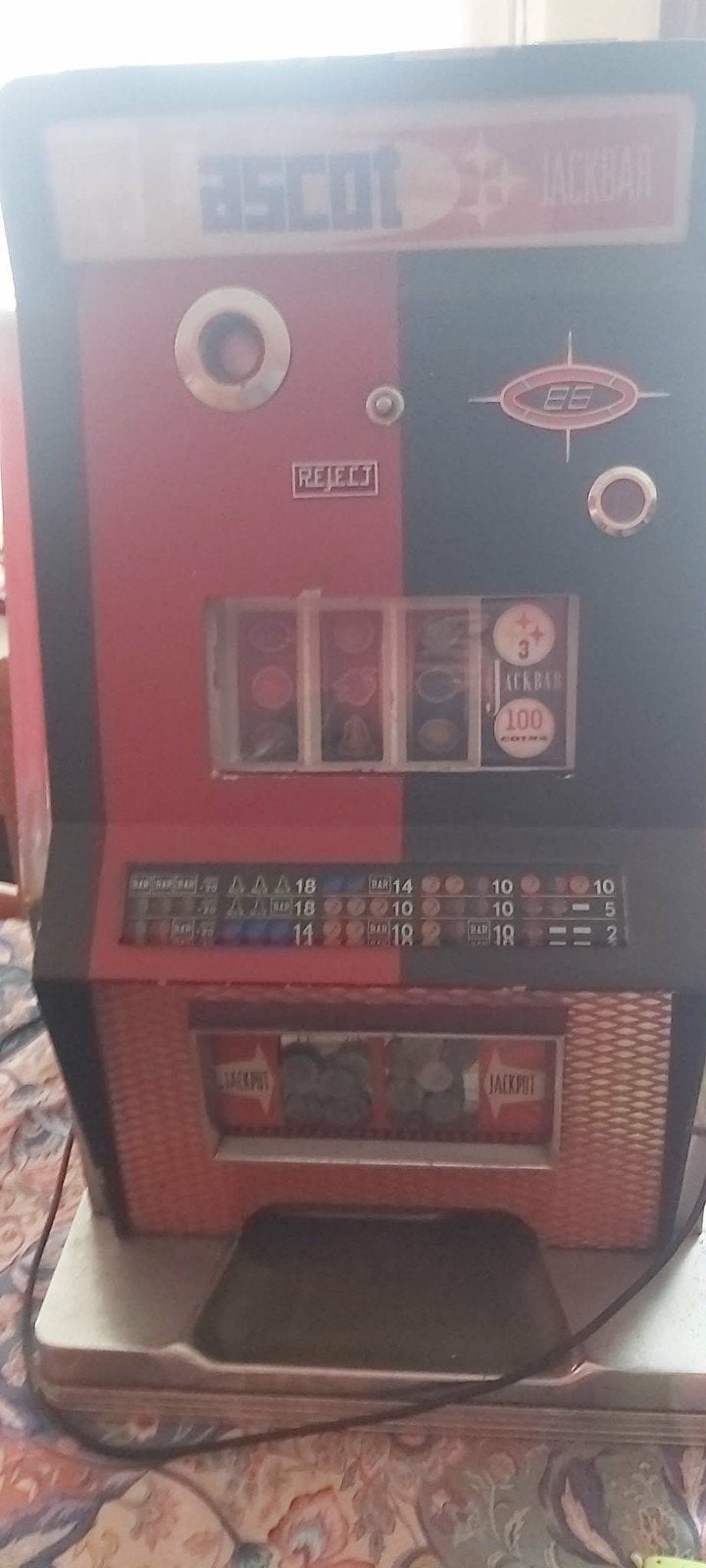 Jackpot ascot, Collections, Machines | Machines à sous, Euro, Enlèvement