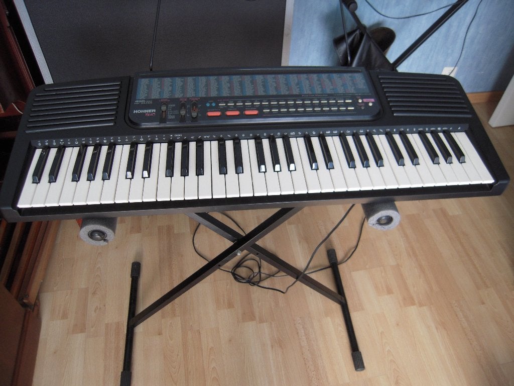 keyboard, Muziek en Instrumenten, Keyboards, Gebruikt, Met standaard, 76 toetsen, Ophalen