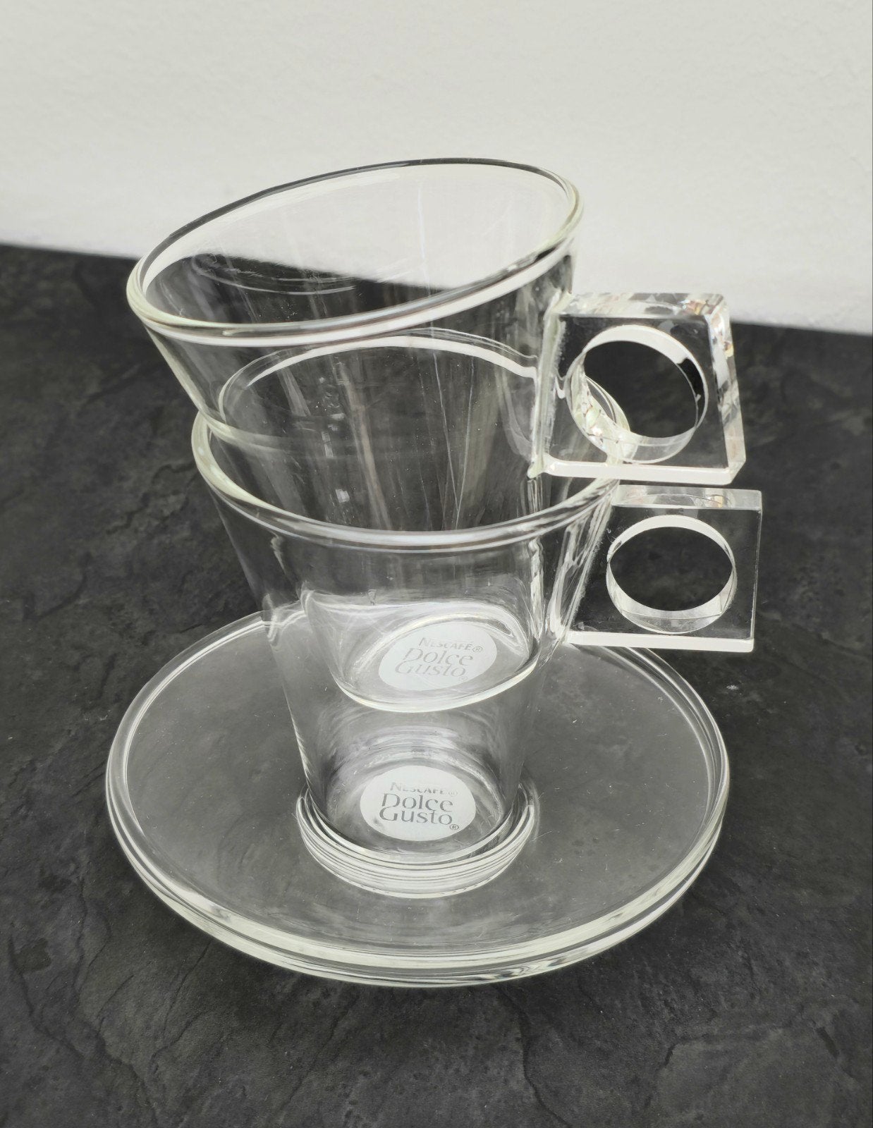 2 tasses et sous-tasses Dolce Gusto, Electroménager, Enlèvement, Comme neuf