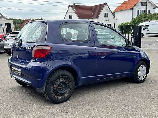 Toyota Yaris 1.3i VVT-i 16v Linea Sol / MARCHAND / EXPORT, Auto's, 144 g/km, 1299 cc, Blauw, 62 kW