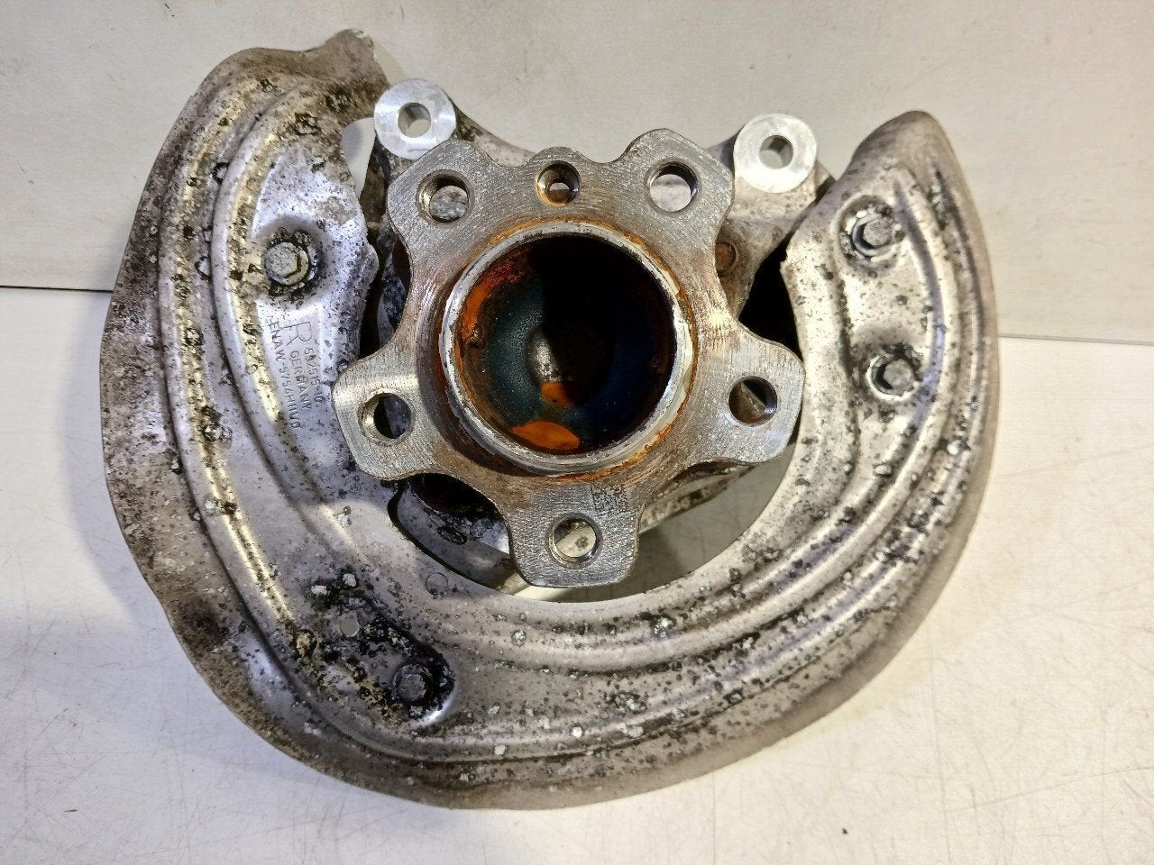 Wielnaaf rechts voor BMW 3 serie, BMW, Onderdelen@venauto.nl, Van der Ven Autorecycling B.V., Ettenseweg 76, 4706 PB Roosendaal, The Netherlands