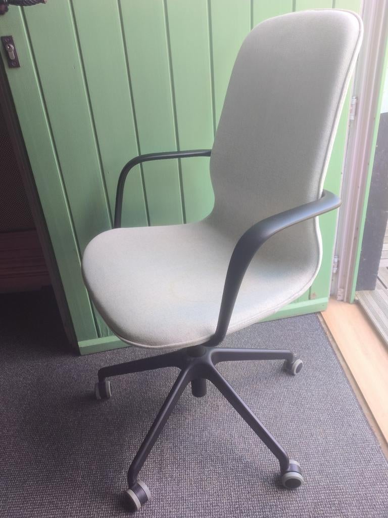 Chaise de bureau, Langfjall IKEA, tissu beige, base noire, Beige, Comme neuf, Enlèvement, Chaise de bureau