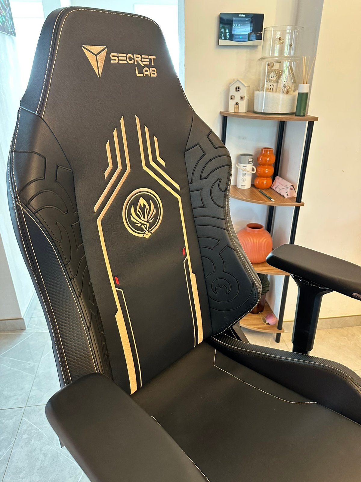 Chaise secret lab edition Lol, Ophalen of Verzenden, Zo goed als nieuw