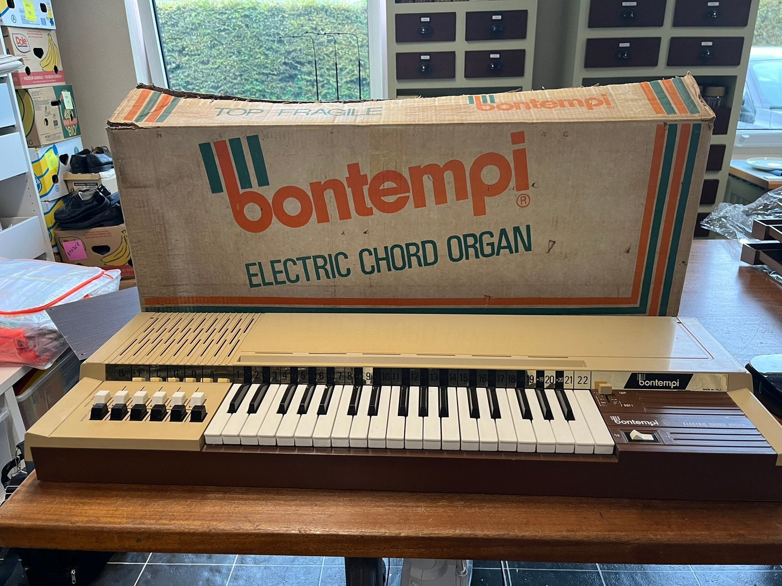 Retro eletronische akkoord orgel, Muziek en Instrumenten, Orgels, Ophalen, Zo goed als nieuw, 1 klavier, Orgel