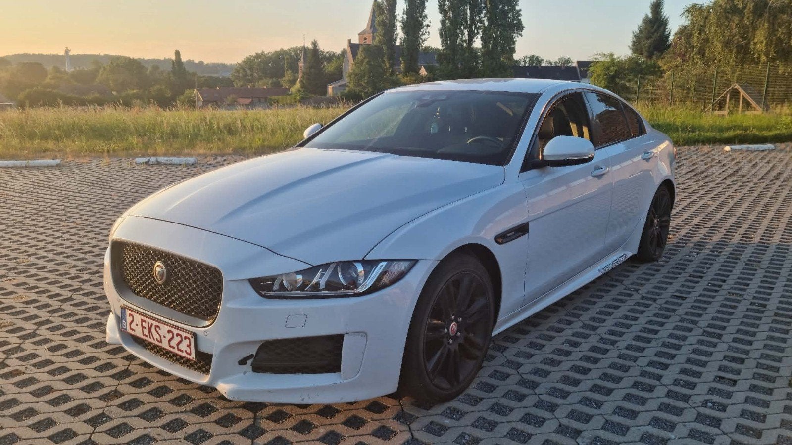 Jaguar XE R-Sport, Euro 6, Diesel, Automatique, Particulier