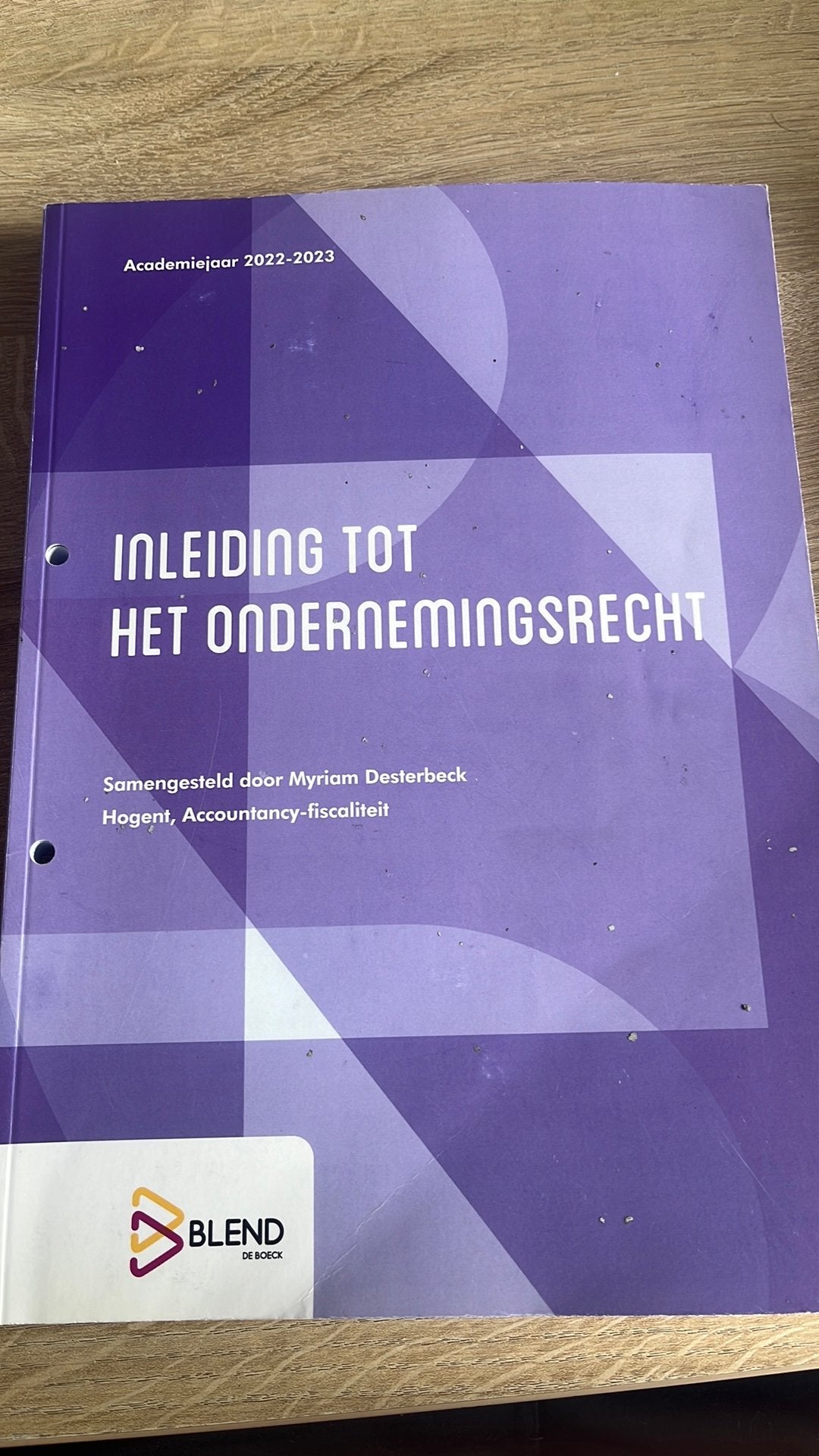 Inleiding tot het ondernemingsrecht, Enlèvement, Comme neuf