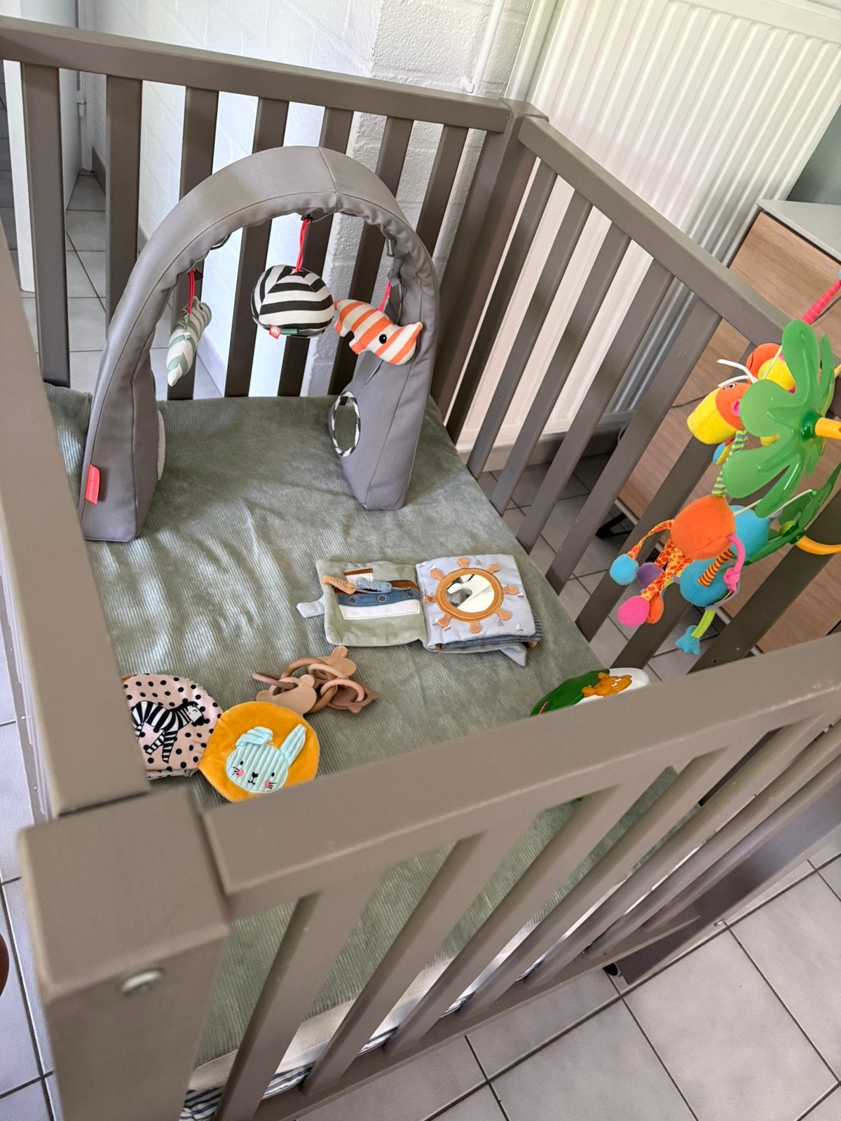 Park Quax met toebehoren en wipper van Chicco, Kinderen en Baby's, Babyparken, Ophalen, Zo goed als nieuw, Wieltjes