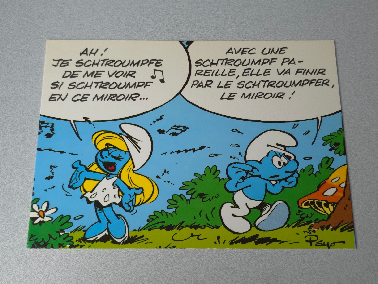 Ancienne carte postale Schtroumpfette chanteuse, Verzamelen, Smurfen, Verzenden, Zo goed als nieuw, Smurfin, Overige typen