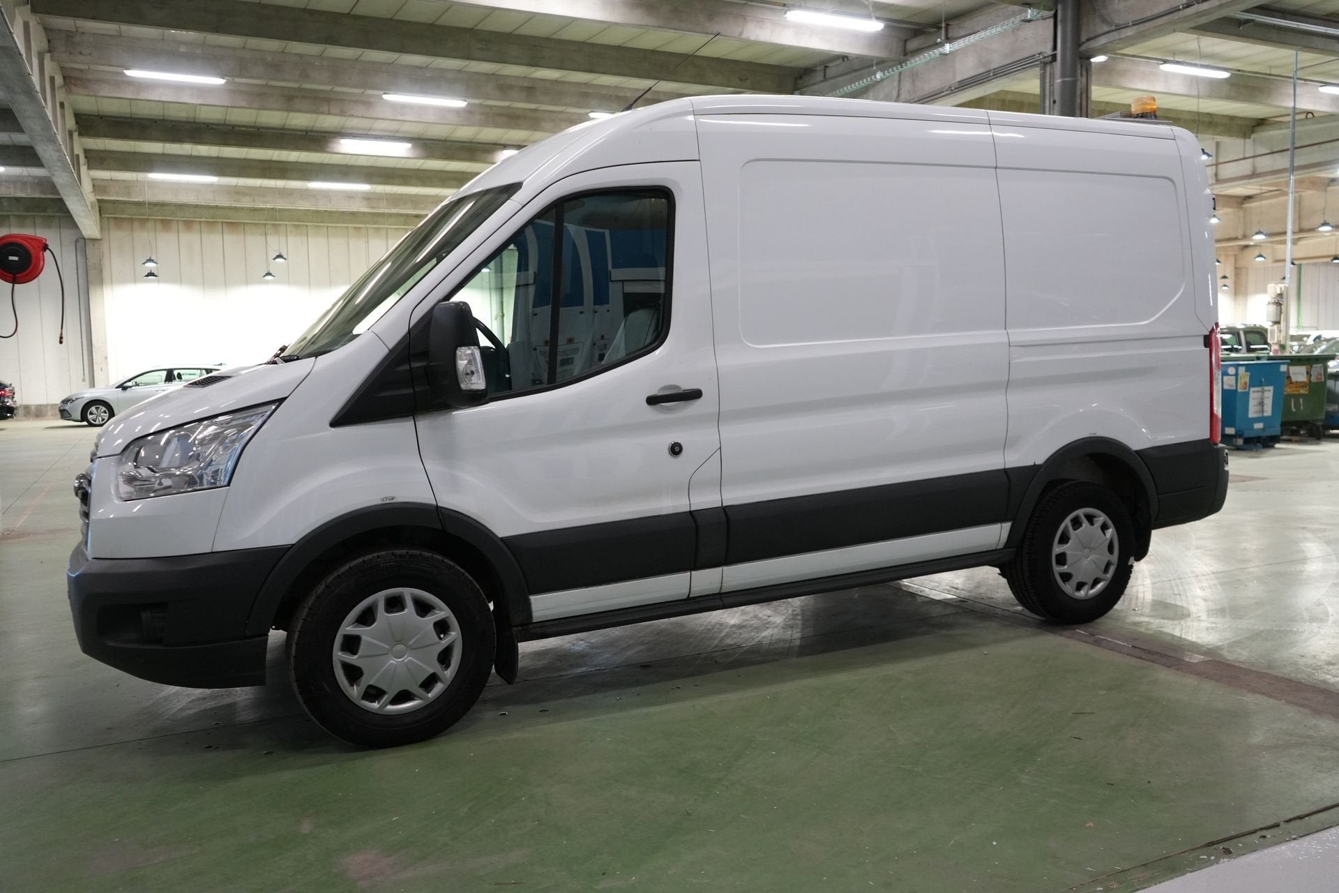 (1WJG512) FORD TRANSIT 2T 350M FOU MWB HR DSL, Auto's, Voorwielaandrijving, https://public.car-pass.be/vhr/7277061a-cb3b-4060-99df-4442a257f5da