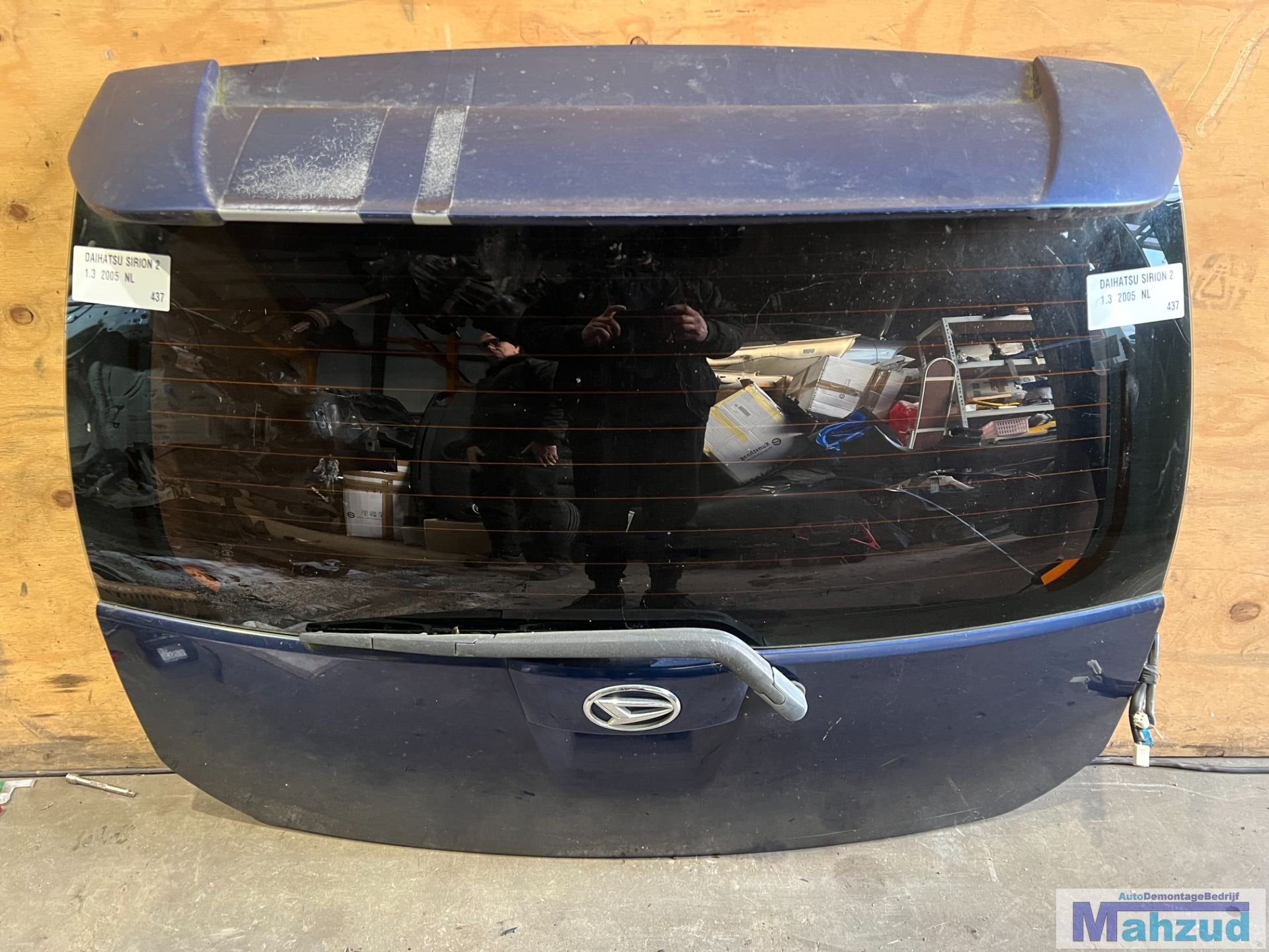 DAIHATSU SIRION 2 Blauw achterklep 2005+, Auto-onderdelen, Ikeda-shi 1-1
563-8651  Osaka, Gebruikt, Daihatsu, Deur