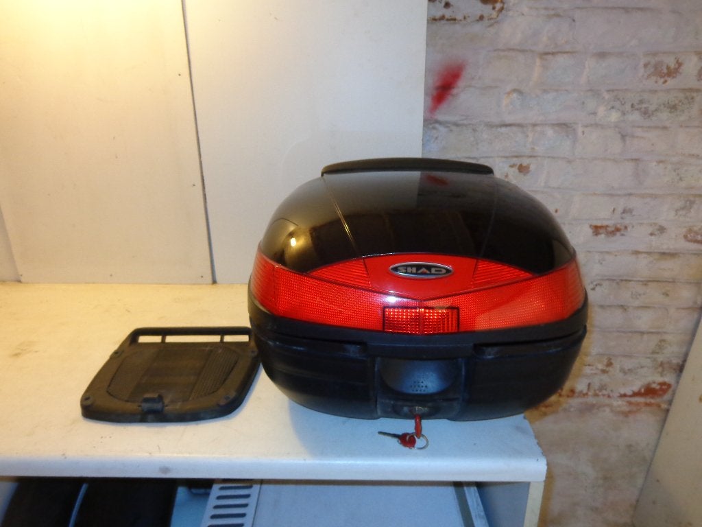 top case moto, Enlèvement, Comme neuf