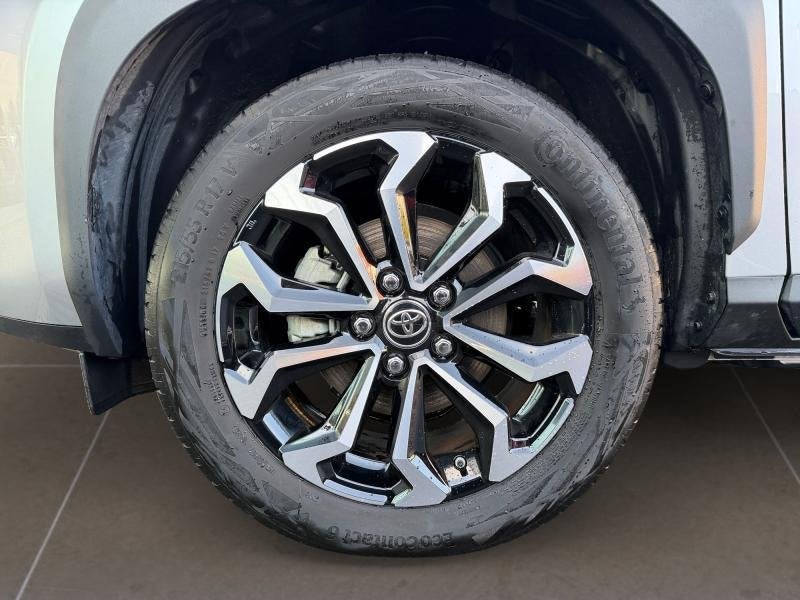 Toyota Yaris Cross Dynamic Plus, Argent ou Gris, Achat, Euro 6, https://public.car-pass.be/vhr/27c74c75-270b-4be4-b9ab-cff3a28a9dec