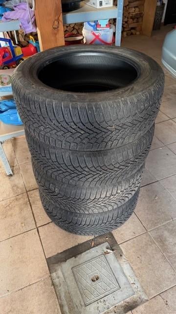 4 winterbanden BRIDGESTONE 215 55R17 98V van 01 2026, Auto-onderdelen, Banden en Velgen, Ophalen, 215 mm, Nieuw, 17 inch