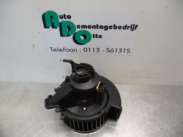 Kachel Ventilatiemotor van een Opel Zafira (Zafira A 99-), Gebruikt, -, -, Opel