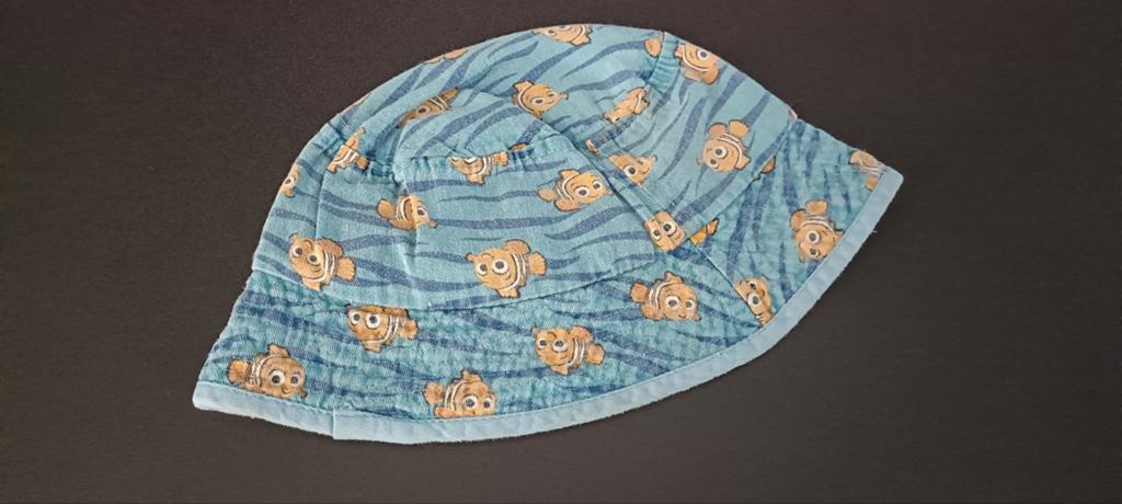 Zomerhoedje Nemo maat 52, Kinderen en Baby's, Babykleding | Petten en Hoeden, Ophalen