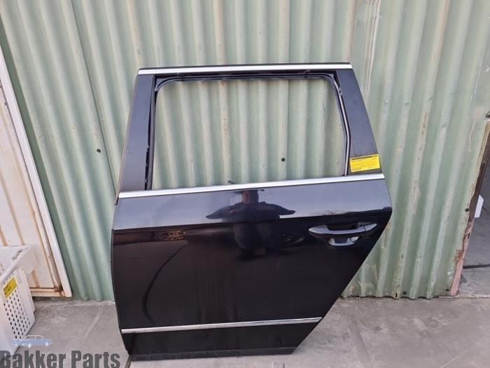 Portière 4portes arrière gauche d'un Volkswagen Passat, Autos : Pièces & Accessoires, Carrosserie & Tôlerie, Porte, Volkswagen