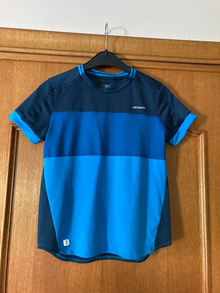 Sport t-shirt Artengo, Decathlon, 8-9 jaar, 128-134, Garçon, Enlèvement ou Envoi, Comme neuf, Vêtements de sport ou Maillots de bain