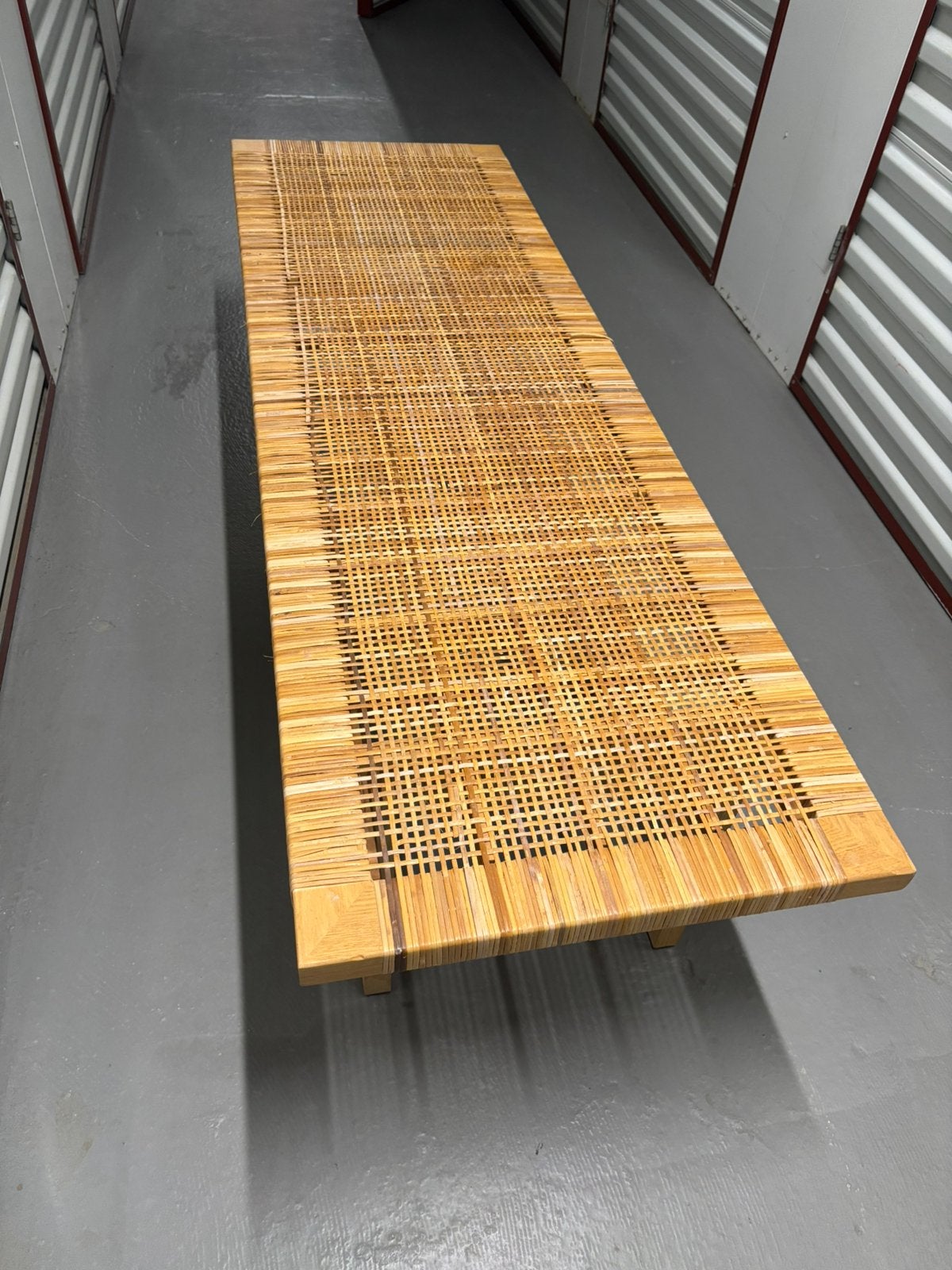 2 belles tables basse vintage en bois tressage, 150 à 200 cm, Bois clair rotin et cannage, Comme neuf, Enlèvement