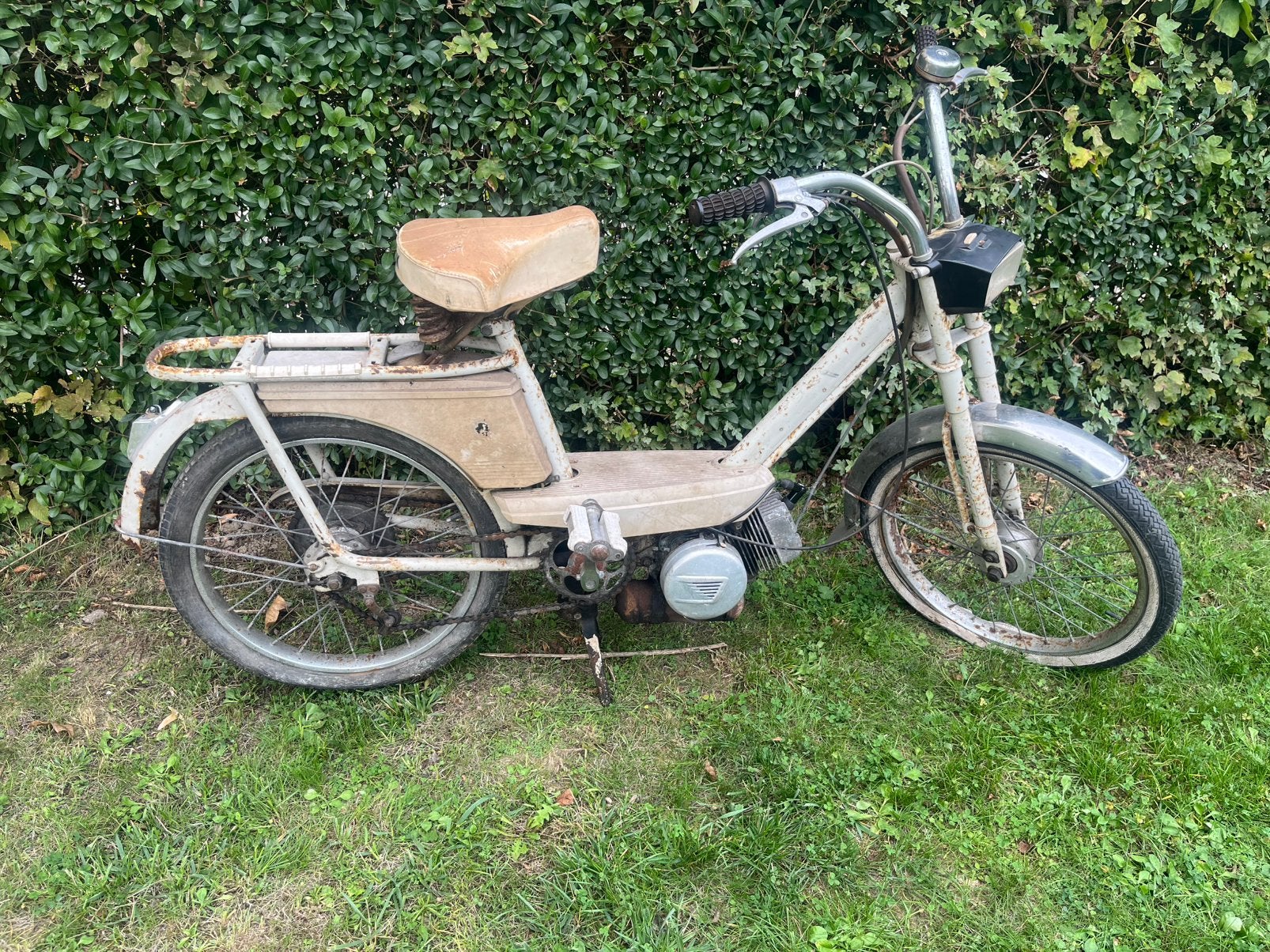 Mobylette peugeot 102, Enlèvement