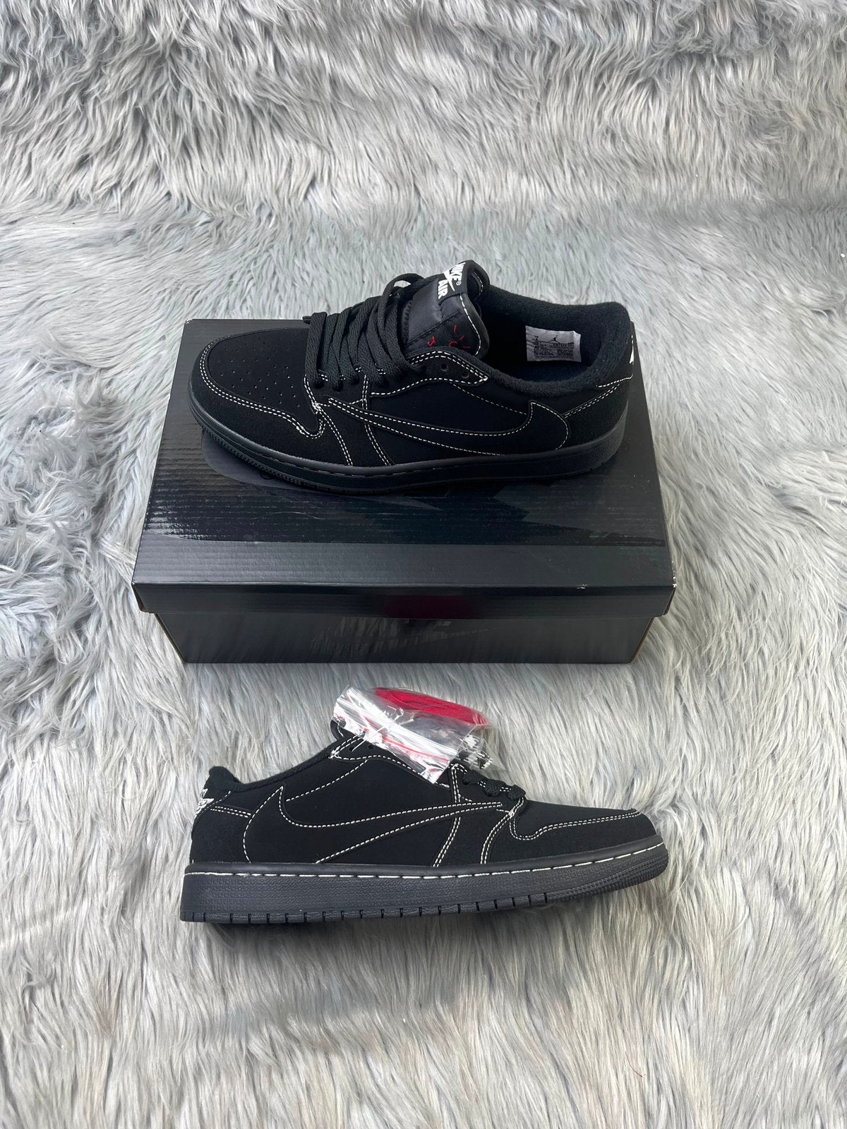 Travis Scott Air Jordan One Black Phantom Taille 41,5, Neuf, Enlèvement ou Envoi, Sneakers et Baskets, Noir