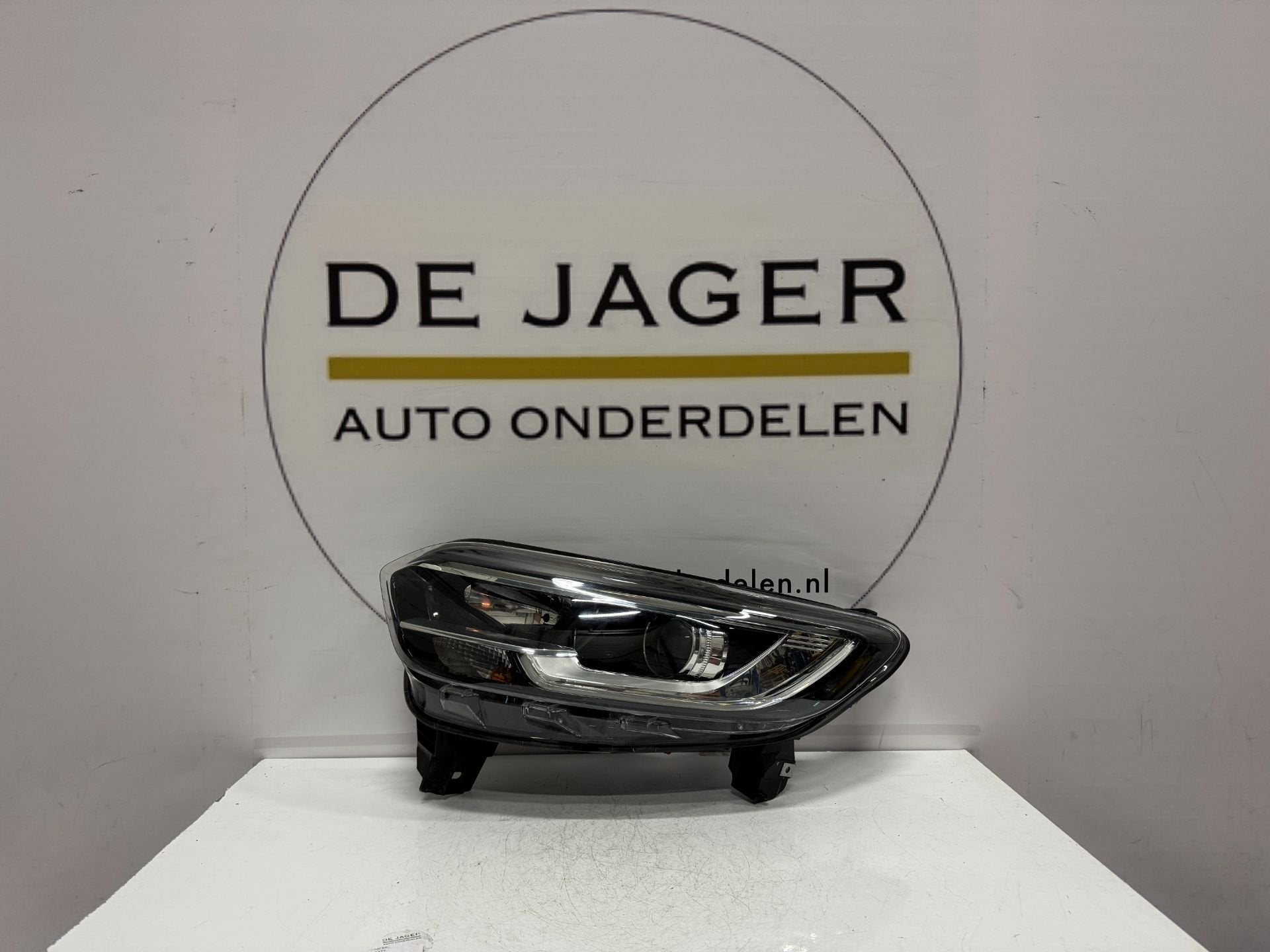 PHARE LED RENAULT KADJAR GAUCHE 260609857R ORIGINE, Renault Group, Contact.group@renault.com, Renault, Utilisé