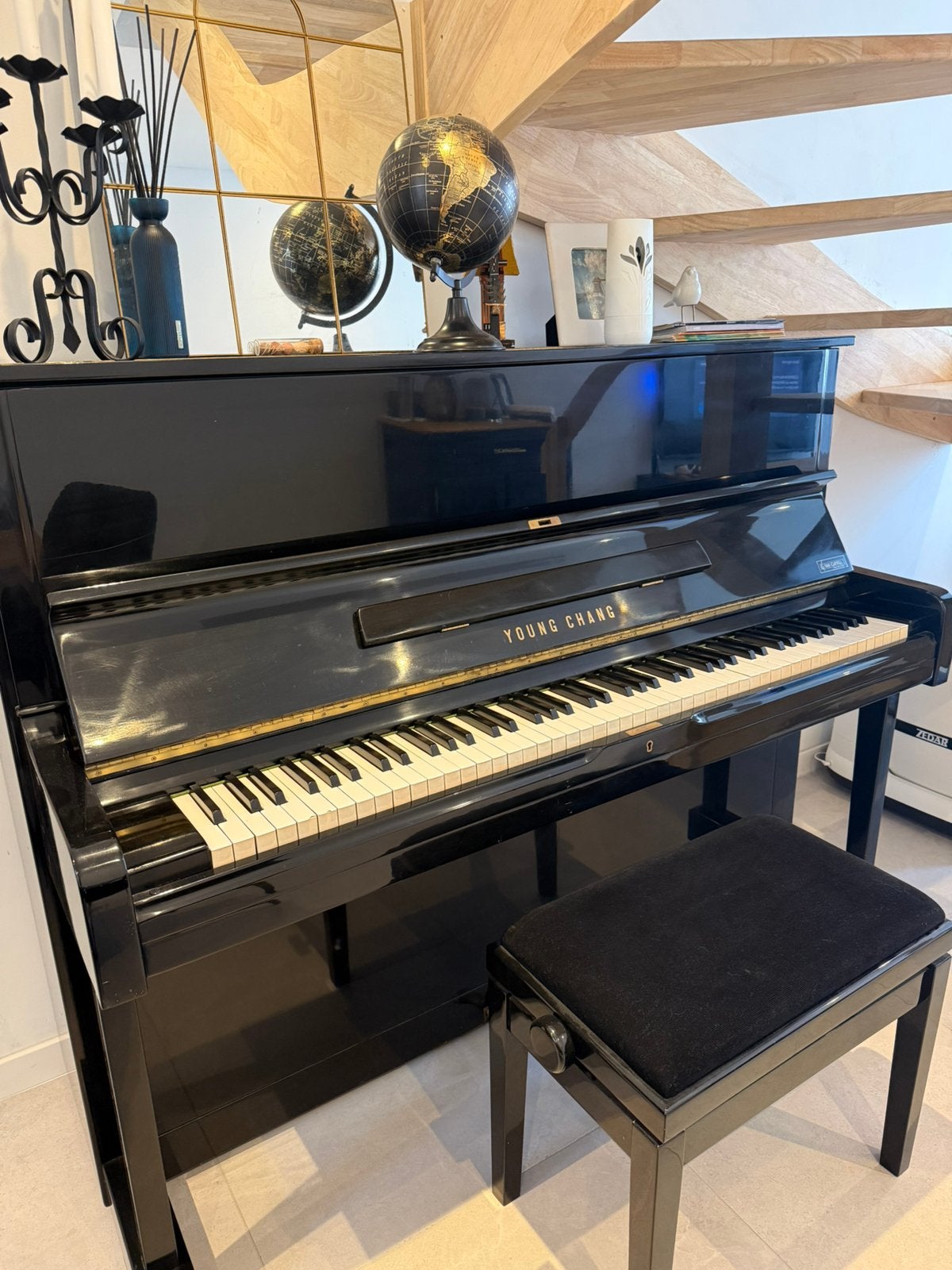 Young chang, Musique & Instruments, Pianos, Comme neuf, Piano, Noir, Enlèvement