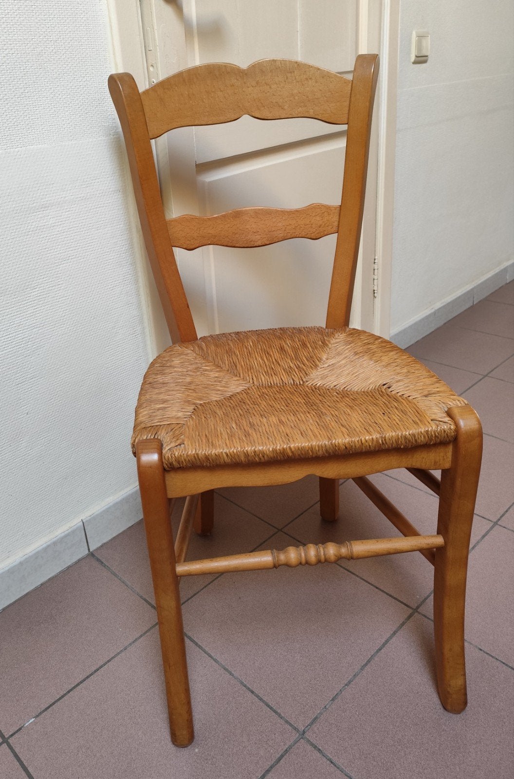 4 keukenstoelen met rotan zit, Huis en Inrichting, Ophalen, Gebruikt, Bruin, Hout