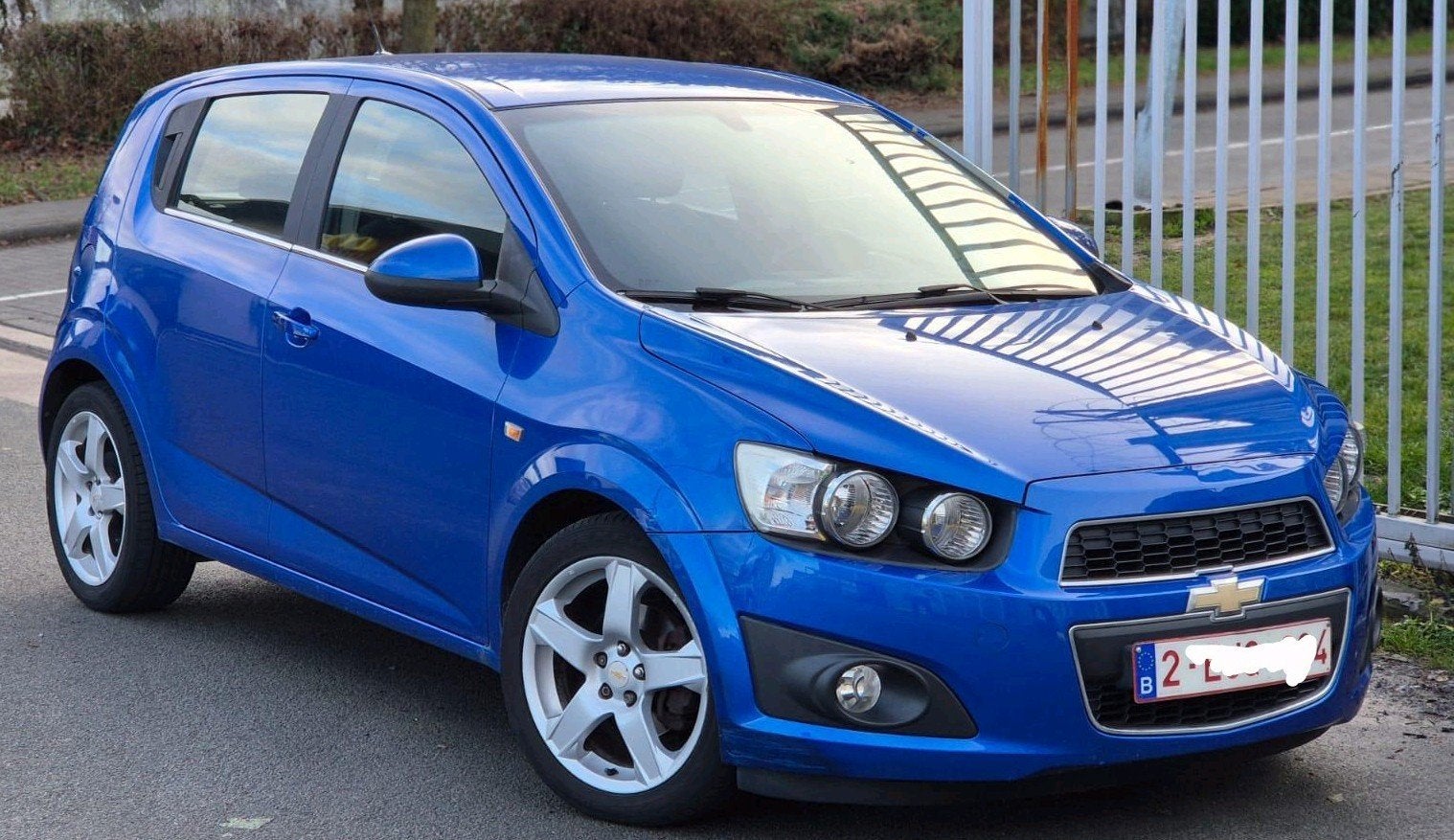 chevrolet aveo 85kw 16ess clima 135mkm ctok 3500€, Autos, Euro 5, Aveo, Boîte manuelle, 5 portes