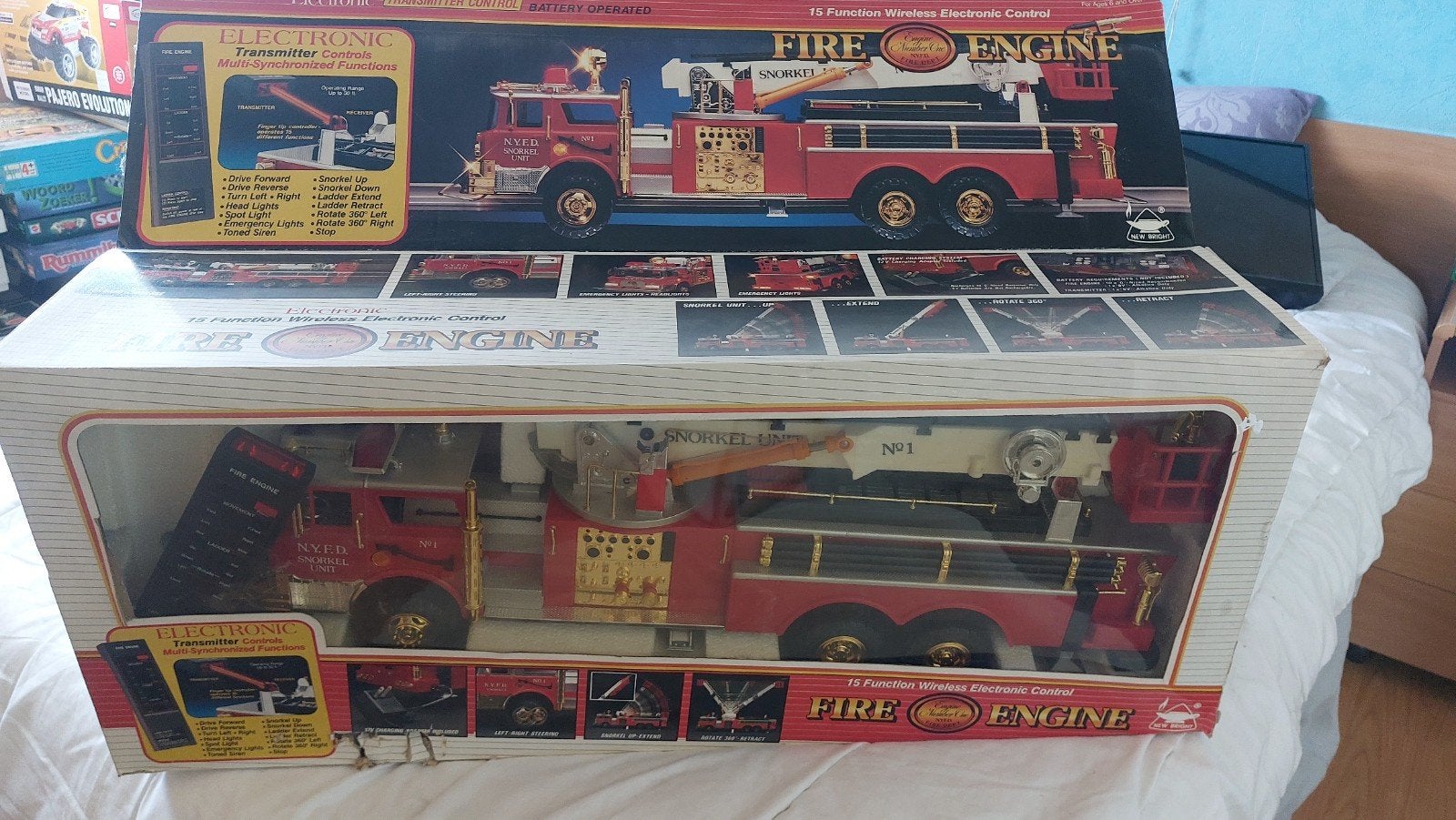 Fire Engine
Electronic transmitter
Nr 326, Verzamelen, Ophalen