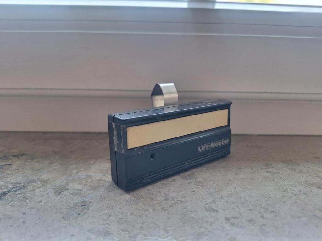 Zender Poortopener Chamberlain Liftmaster, Ophalen