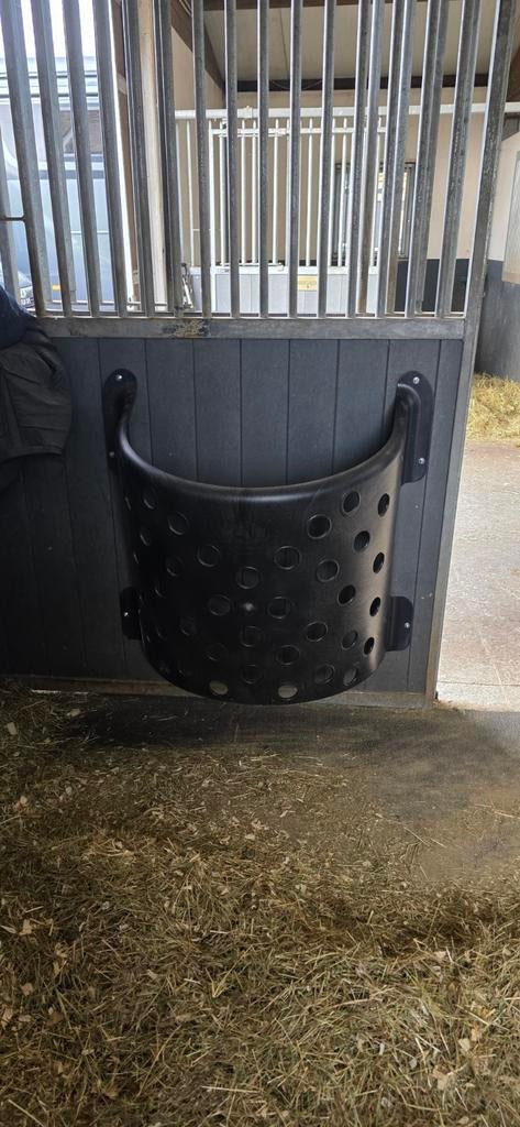 Hooiruif paarden, Ophalen
