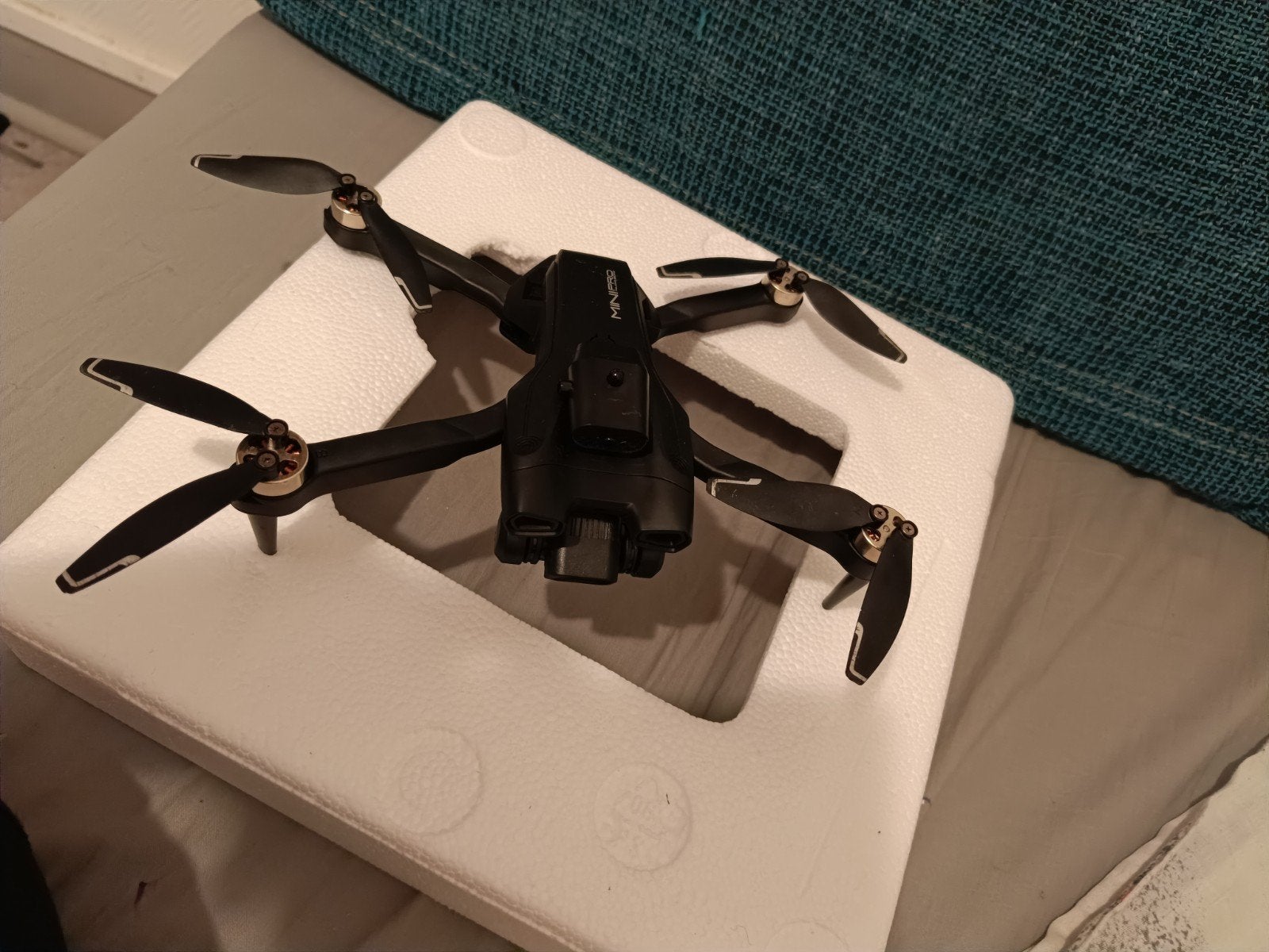 Drone, TV, Hi-fi & Vidéo, Drone avec caméra, Moins de 250 g, Enlèvement, Utilisé