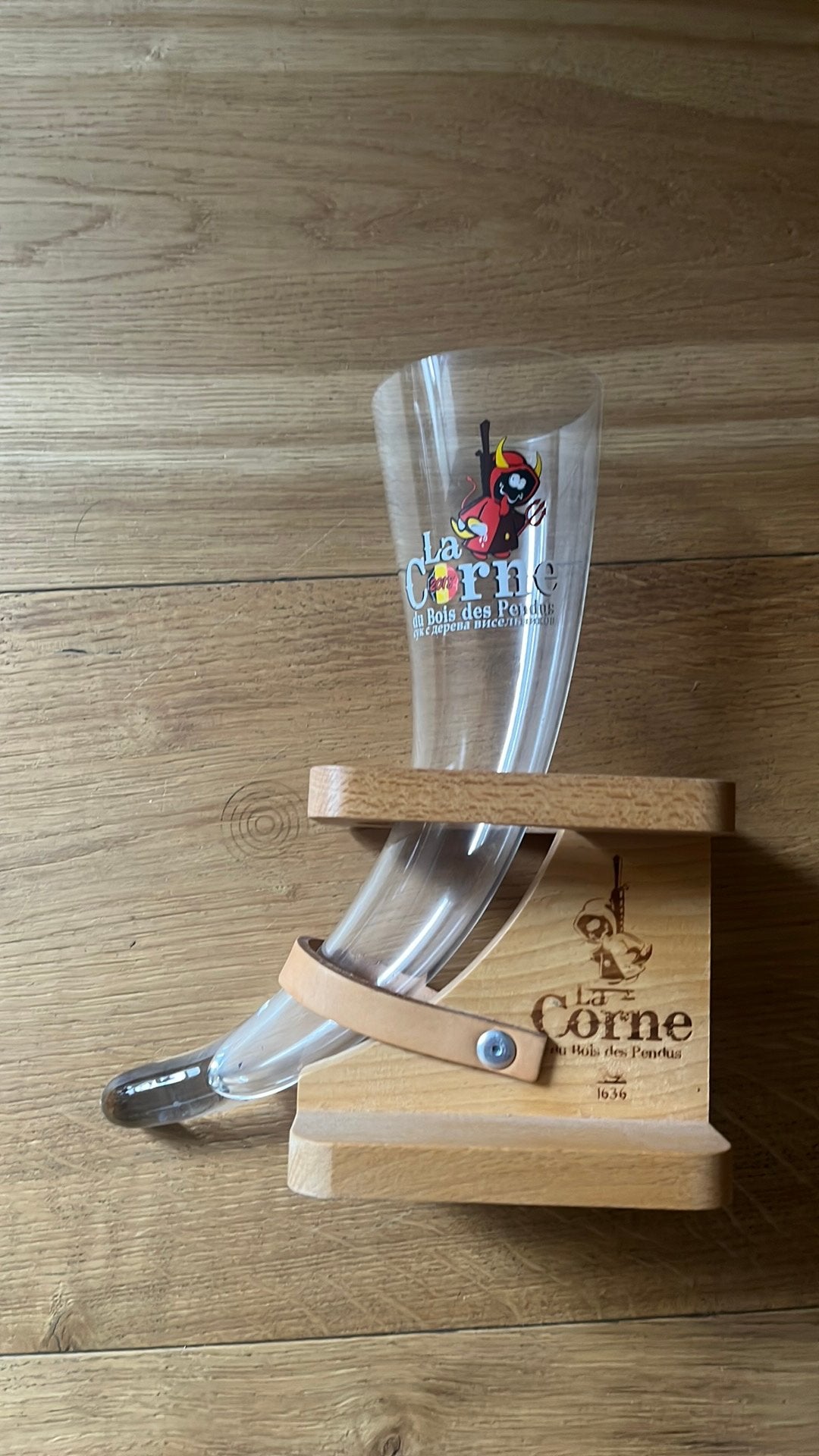 Verre a biere La Corne du bois des pendus, Enlèvement ou Envoi, Comme neuf