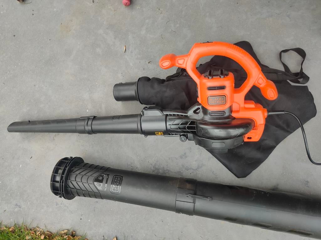 Black & Decker 3 in 1 bladblazer, Enlèvement