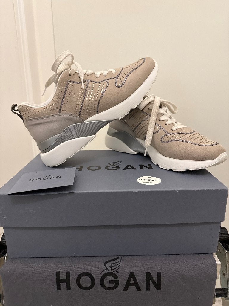Hogan, 38.5, cuir suédé beige et gris, Vêtements | Femmes, Gris, Sneakers et Baskets, HOGAN, Enlèvement