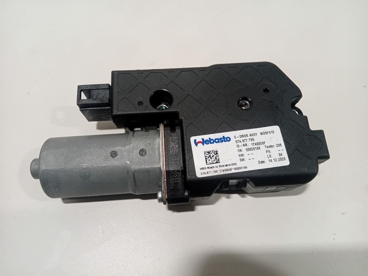Motor open dak Volkswagen Golf, Onderdelen@venauto.nl, Van der Ven Autorecycling B.V., Gebruikt, Ettenseweg 76, 4706 PB Roosendaal, The Netherlands