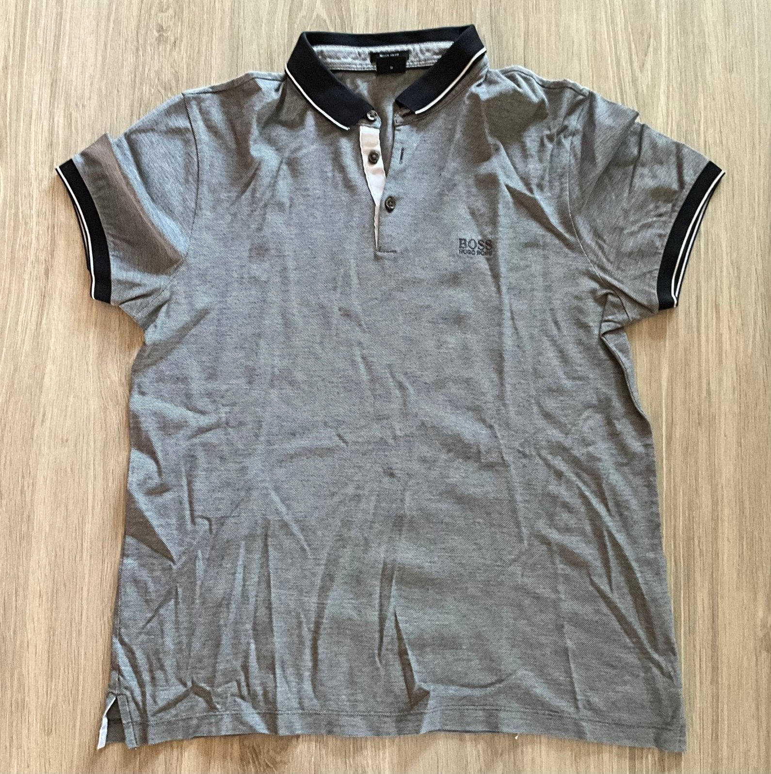 Hugo Boss heren polo maat M – grijs regular fit, Kleding | Heren, Polo's, Ophalen of Verzenden, Gedragen, Maat 48/50 (M), Grijs