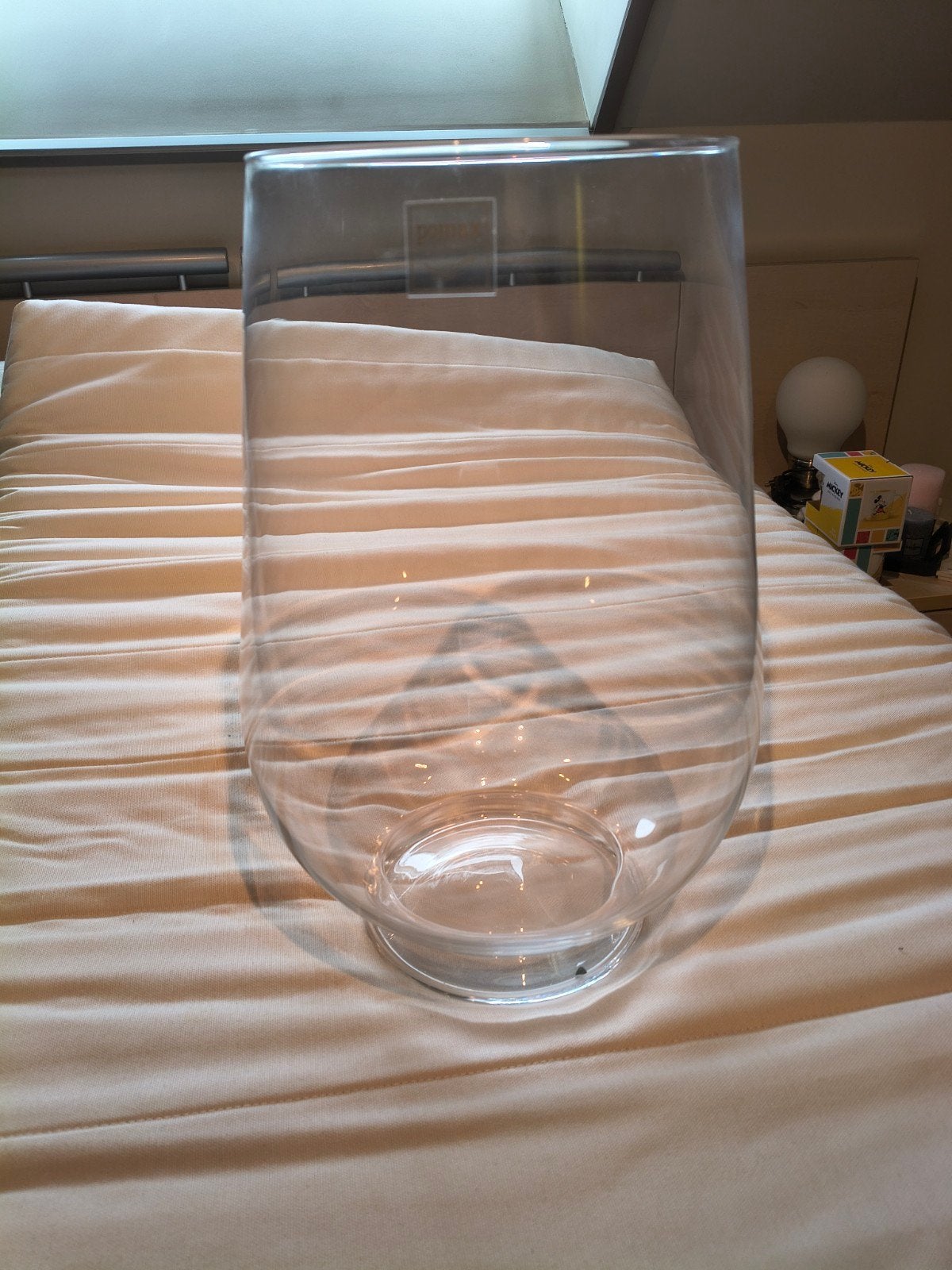 grote vaas, Verre, Enlèvement