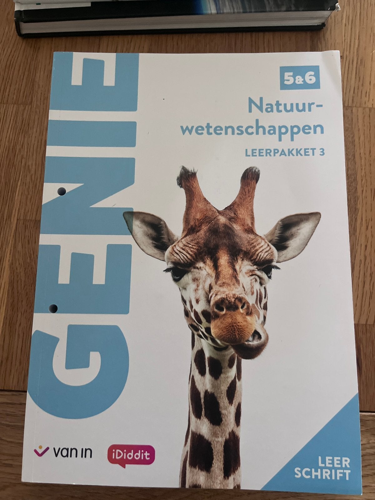 Boek natuurwetenschappen, Boeken, Ophalen, Zo goed als nieuw
