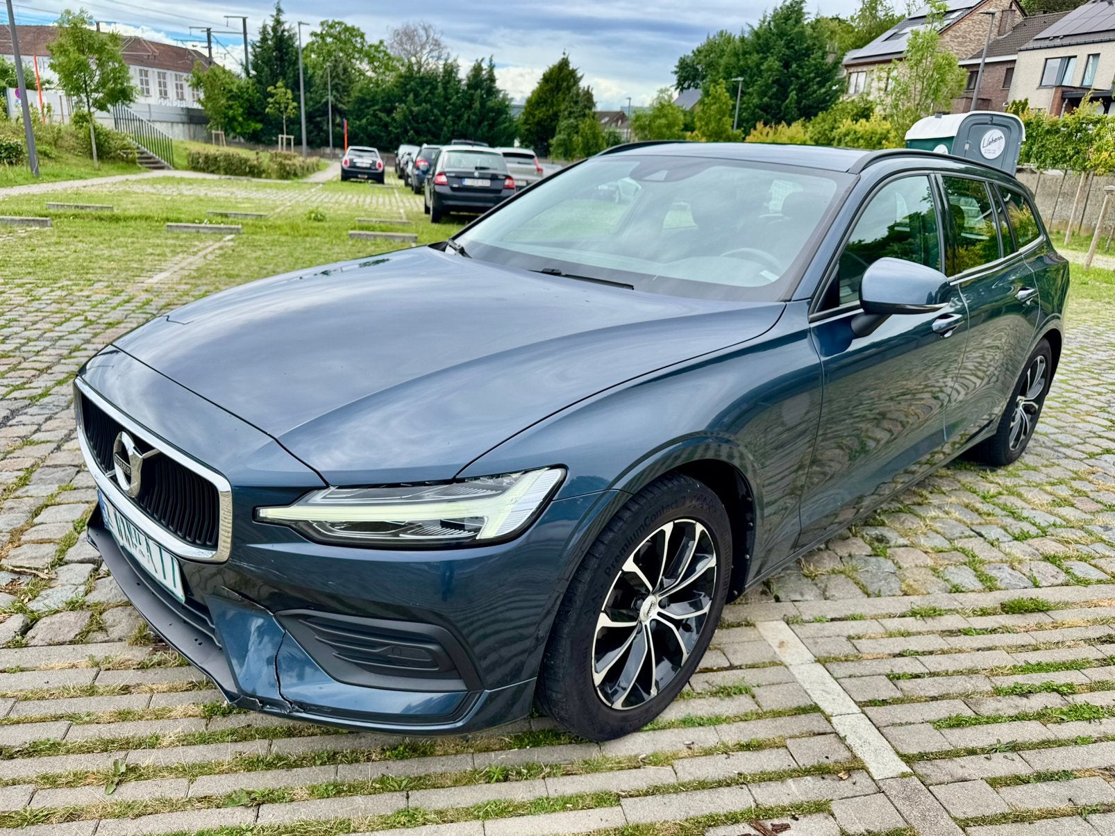 Volvo V60 2.0 D3 166000 km Euro 6d-TEMP-EW, Cuir, 110 kW, Entreprise, V60