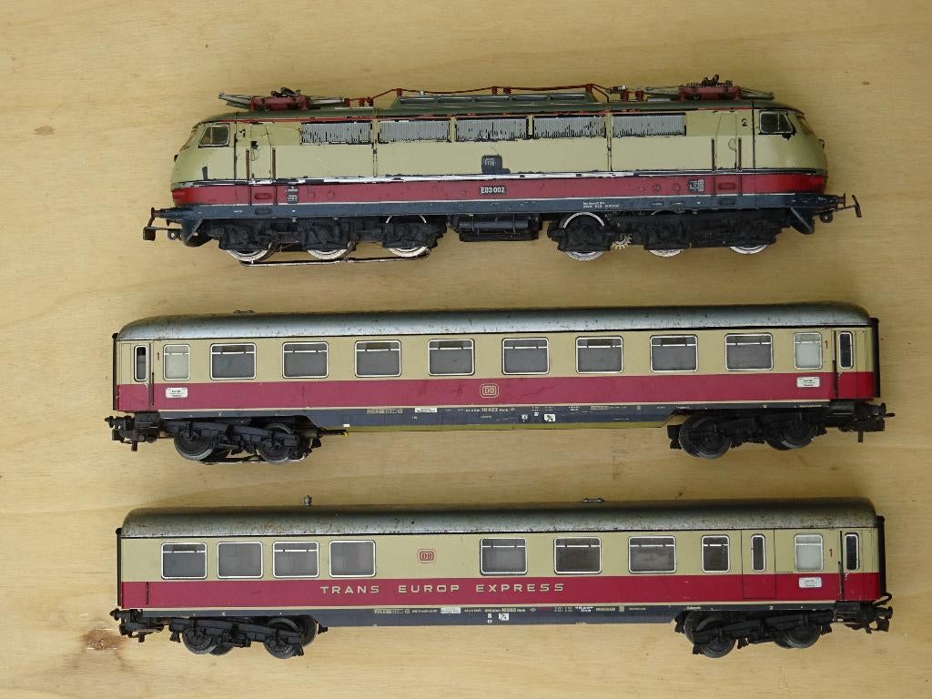 Duitse sneltrein - Märklin - HO, Analogique, Enlèvement ou Envoi, Courant alternatif, Utilisé