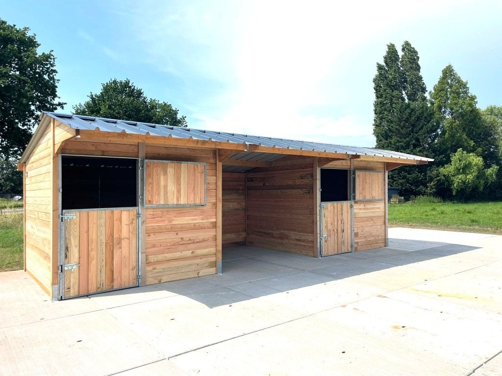 Paardenstal / Schuilhok / Paardenstal 'nieuw' en op voorraad, Dieren en Toebehoren, Weidegang, 2 of 3 paarden of pony's