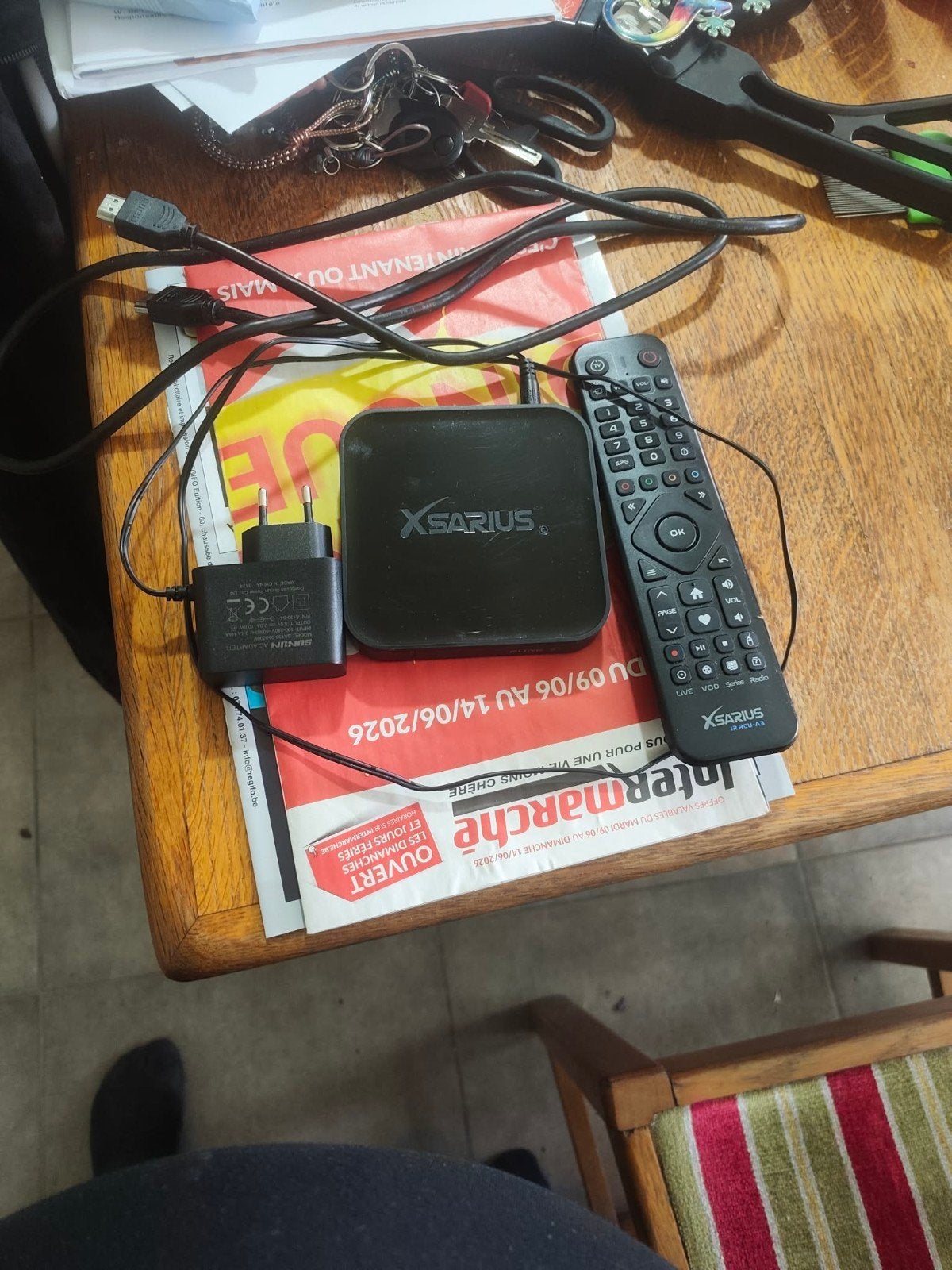 Box iptv xsarius pure 2 complet a vendre, Telecommunicatie, Zenders en Ontvangers, Ophalen