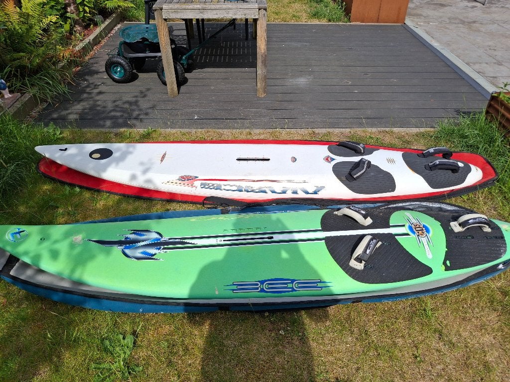 2 Windsurfplanken en zeilen, Watersport en Boten, Windsurfen, Ophalen, Gebruikt, 5 tot 6.5 m², Met draagtas