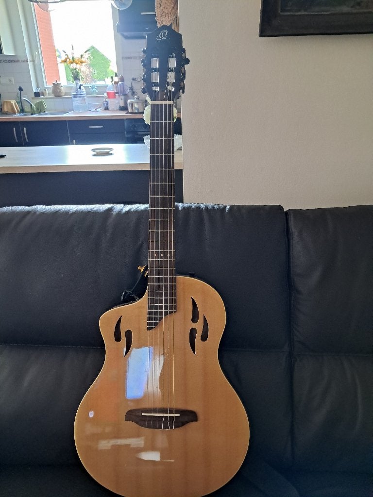 guitare, Musique & Instruments, Instruments à corde | Guitares | Acoustiques, Comme neuf, Guitare classique ou espagnole, Avec capteur (piezo)