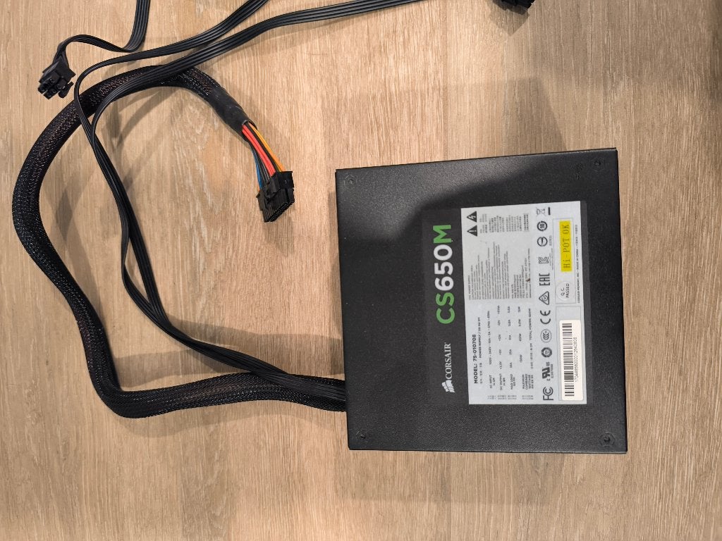 Allerlei computer onderdelen: Mobo, CPU, Ram, PSU, risers, Computers en Software, Ophalen, Zo goed als nieuw