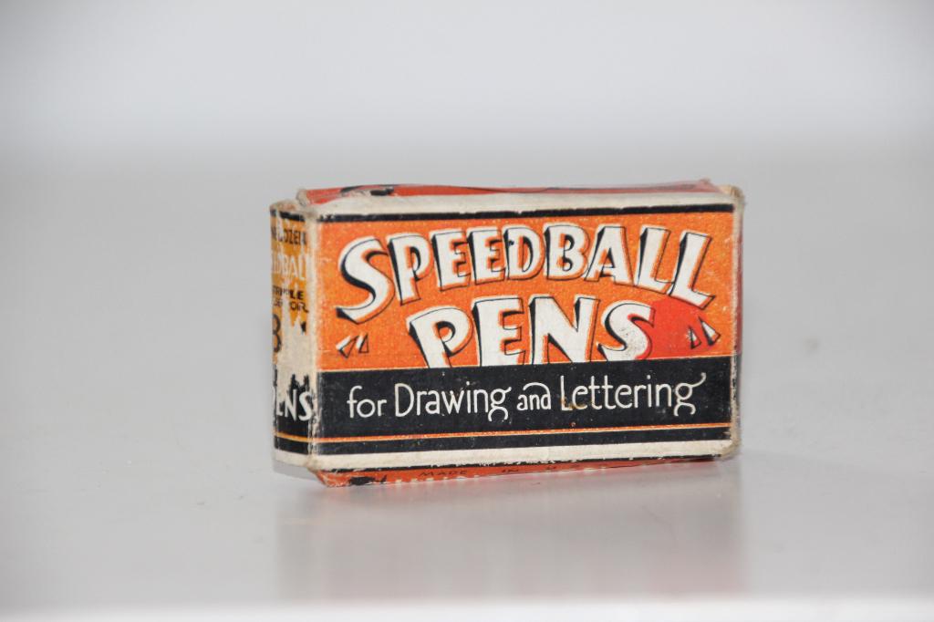 US WW2 Boite de plumes "Speedball Pen's", Collections, Envoi, Armée de terre, Vêtements ou Chaussures