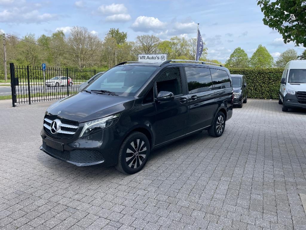 MERCEDES V250CDI L2 4 MATIC DUBBEL-CABINE, Auto's, Automaat, Achterwielaandrijving, 2500 kg, Zwart